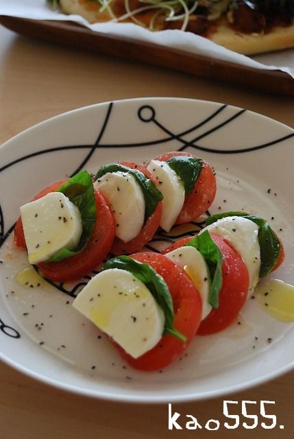  Louise's Italian Cafeのカプレーゼサラダのレシピ