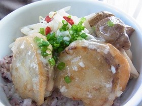 塩糀だれのほたて丼