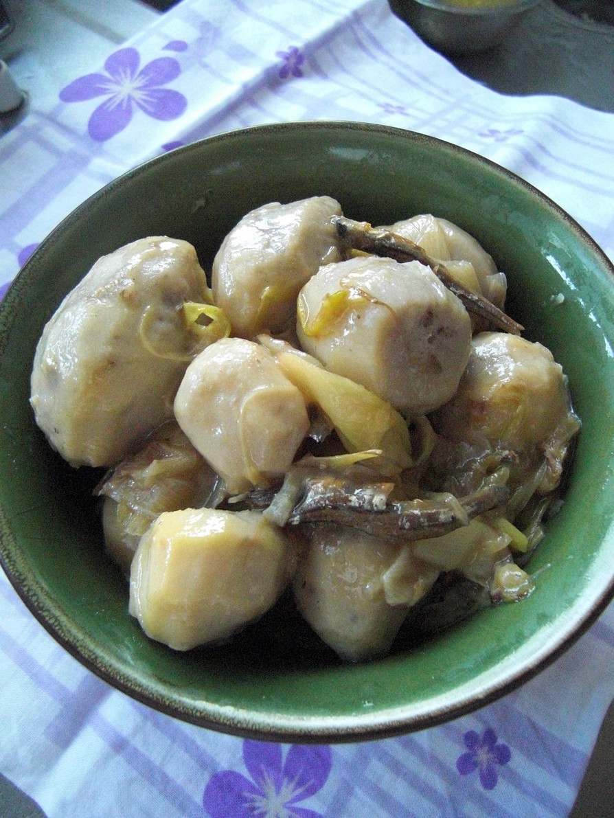 いりこも食べてね！里芋の煮物の画像