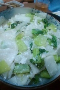 塩麹で蕪と小松菜のサラダ