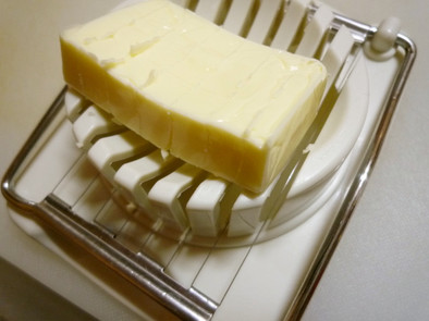チーズやバターを細かく切りたい時・・・の写真