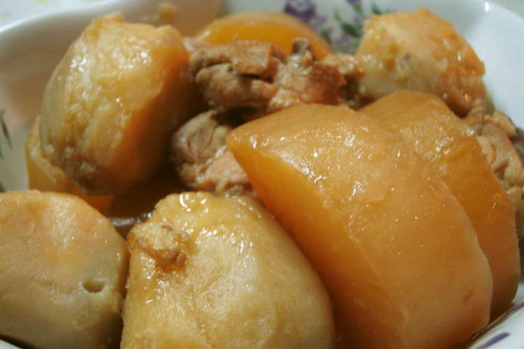 里芋 大根 鶏肉のあったか煮物 レシピ 作り方 By キキママ クックパッド 簡単おいしいみんなのレシピが364万品