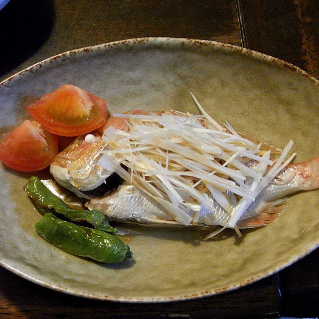 小鯛の中華風酒蒸し レシピ 作り方 By 螻蛄蚯蚓 クックパッド 簡単おいしいみんなのレシピが361万品