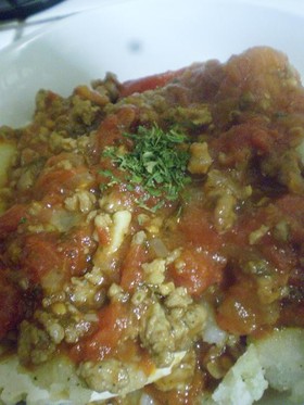 トマトたっぷり鶏肉のミートソース