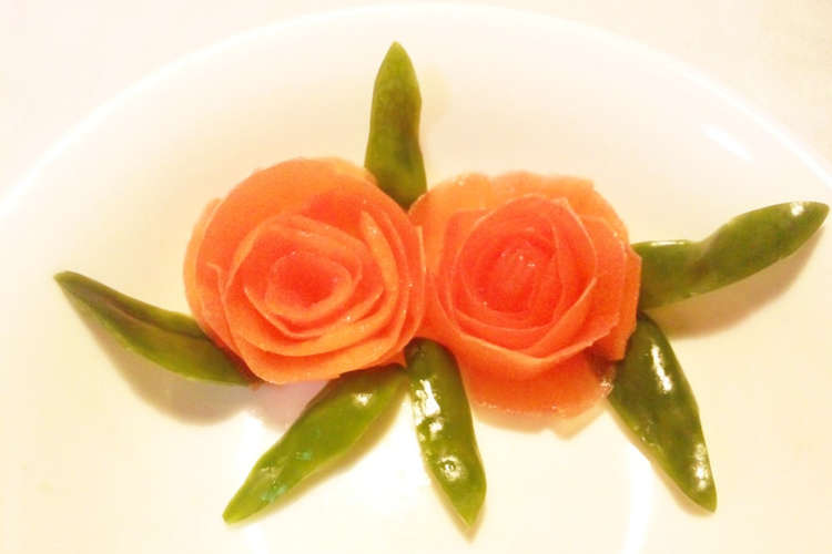 華やか飾り切り トマトの皮でバラの花 レシピ 作り方 By 面倒くさがりアイダ クックパッド