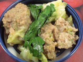 お鍋に☆ジューシー肉団子