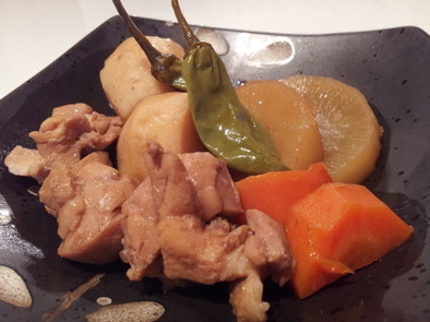 鶏肉と根菜のトロトロ煮物の写真