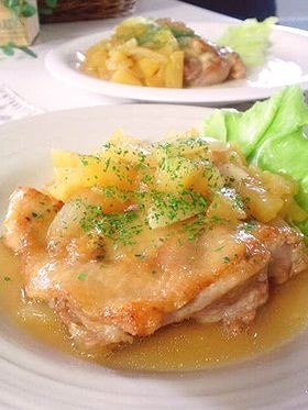 チキンソテー✿りんごソース