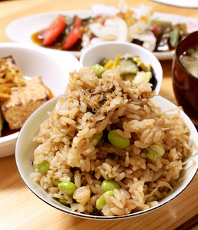 煮物より簡単。切り干し大根の炊き込みご飯