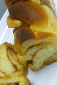 手作りシートDEキャラメルデニッシュパン