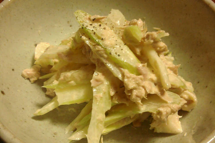 セロリとツナマヨの簡単サラダ レシピ 作り方 By りんごもぐもぐ クックパッド 簡単おいしいみんなのレシピが353万品