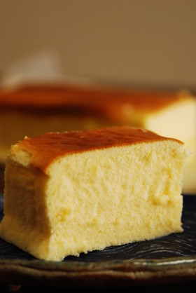 プロセスチーズで濃厚スフレチーズケーキ