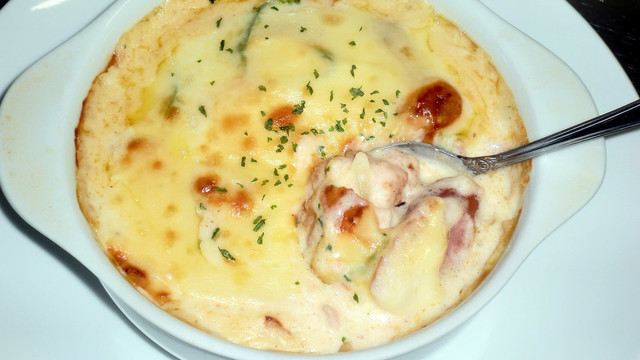 ドリア 中はチキンライスを使用 レシピ 作り方 By 岩上智一郎 クックパッド 簡単おいしいみんなのレシピが361万品