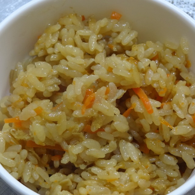 醤油だけ うちの炊き込みご飯 レシピ 作り方 By りんりんご クックパッド 簡単おいしいみんなのレシピが359万品