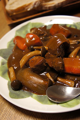 柔らかお肉のワイン煮