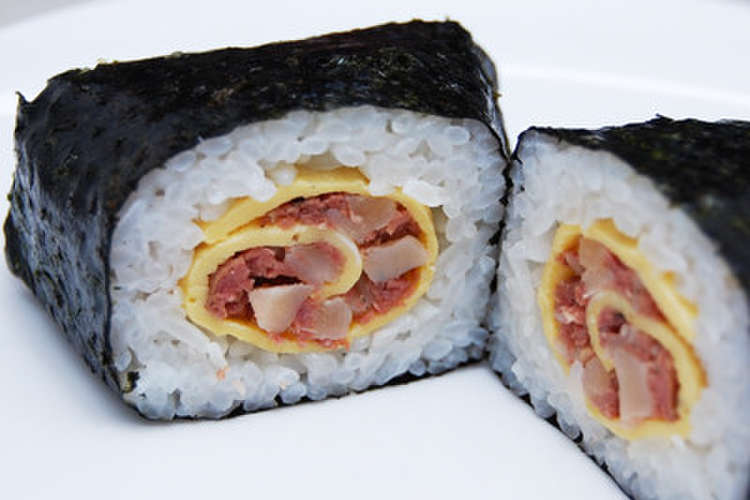コンビーフハッシュ玉子巻きおにぎり レシピ 作り方 By とんがりおむすび クックパッド 簡単おいしいみんなのレシピが354万品