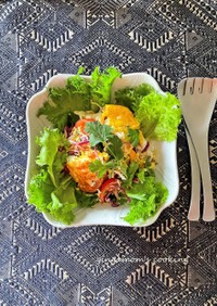 タイ風★目玉焼きと野菜のサラダ