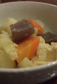 寒い日に☆里芋と鶏団子の味噌煮
