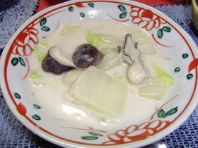 牡蠣と白菜の中華風クリーム煮