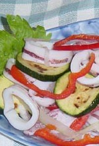 イカと夏野菜のサラダ