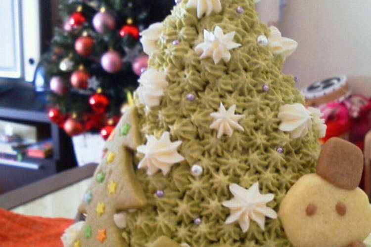 クリスマスツリーケーキ レシピ 作り方 By Yun クックパッド 簡単おいしいみんなのレシピが364万品