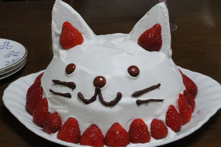 ふんわり可愛いにゃんこのケーキ レシピ 作り方 By ゆずさ クックパッド 簡単おいしいみんなのレシピが354万品
