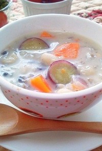 さつまいもと白いんげん豆のスープ