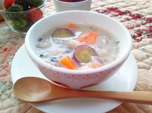 さつまいもと白いんげん豆のスープの画像
