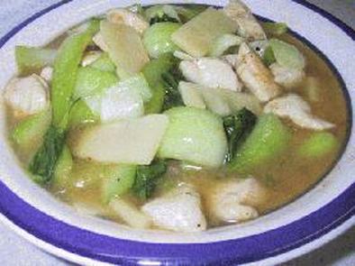 鶏肉とチンゲン菜の炒め煮・中華風の写真