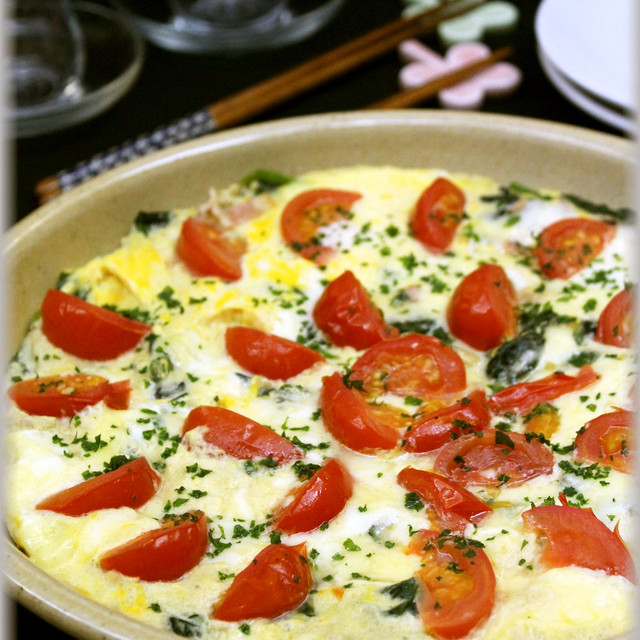 ほうれん草とトマトチーズの洋風卵とじ レシピ 作り方 By Enjoykitchen クックパッド 簡単おいしいみんなのレシピが361万品 ほうれん草とトマトチーズの洋風卵とじ レシピ 作り方 By Enjoykitchen クックパッド 簡単おいしいみんなのレシピが361万品