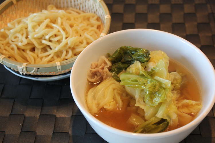 キャベツたっぷりのつけ麺 レシピ 作り方 By Polon0122 クックパッド 簡単おいしいみんなのレシピが352万品