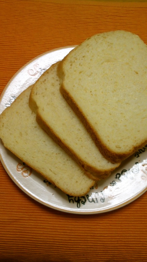 ＨＢで♡早焼き♡おから食パンの画像