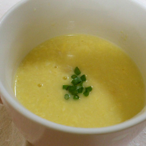 簡単カップスープの素で中華風コーンスープ
