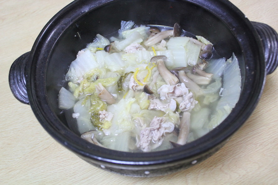 白菜と豚肉のしめじ鍋～ゆず風味～の画像