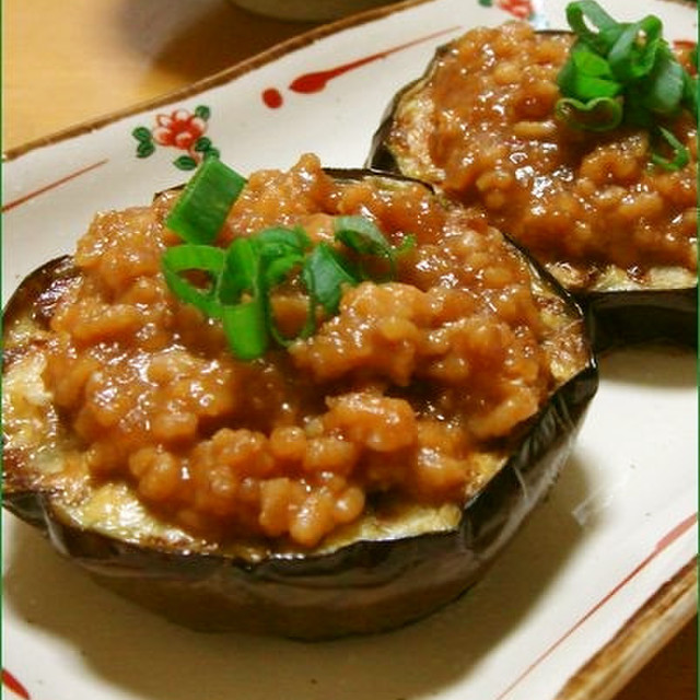 簡単お手軽 なすの肉味噌乗せ レシピ 作り方 By Cafe Cafe クックパッド