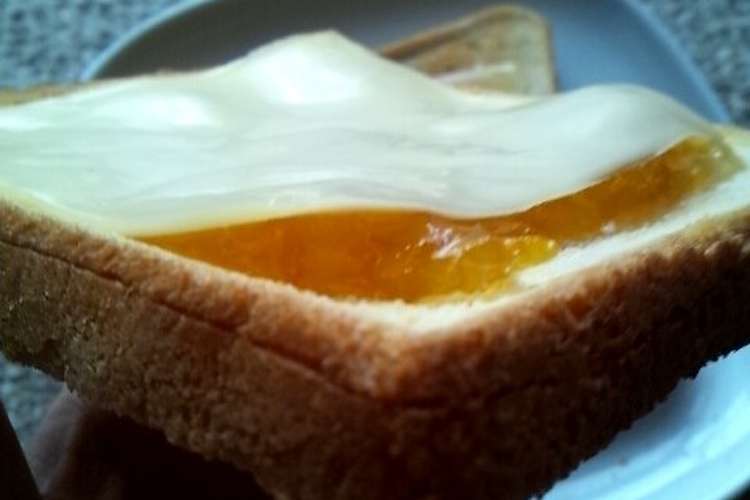 ゆずジャム マーマレード チーズトースト レシピ 作り方 By ルルル クックパッド 簡単おいしいみんなのレシピが357万品