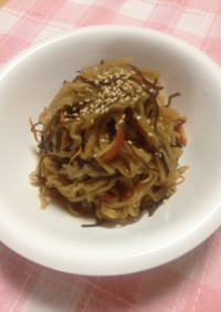 切干大根と生姜の煮物