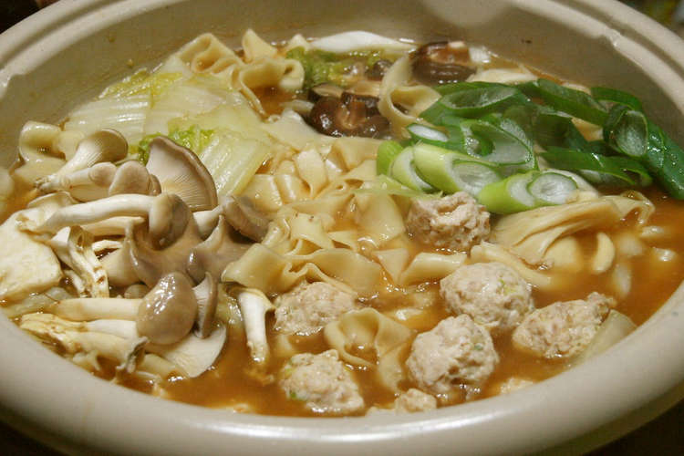 味噌味なほうとうきのこ鍋 塩麹いり レシピ 作り方 By オリエンタルママ クックパッド 簡単おいしいみんなのレシピが355万品