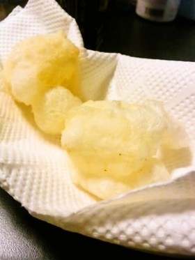 サクサク重視!ぷっくり揚げ餅
