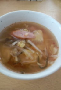 ピリ辛キムチスープ