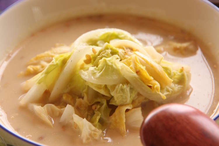 あったか 白菜のごま豆乳スープ レシピ 作り方 By ぽっぽぺぺ クックパッド 簡単おいしいみんなのレシピが359万品