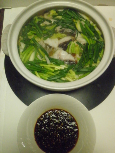 鱈と豆腐鍋。ねぎ生姜・醤油添え！の写真