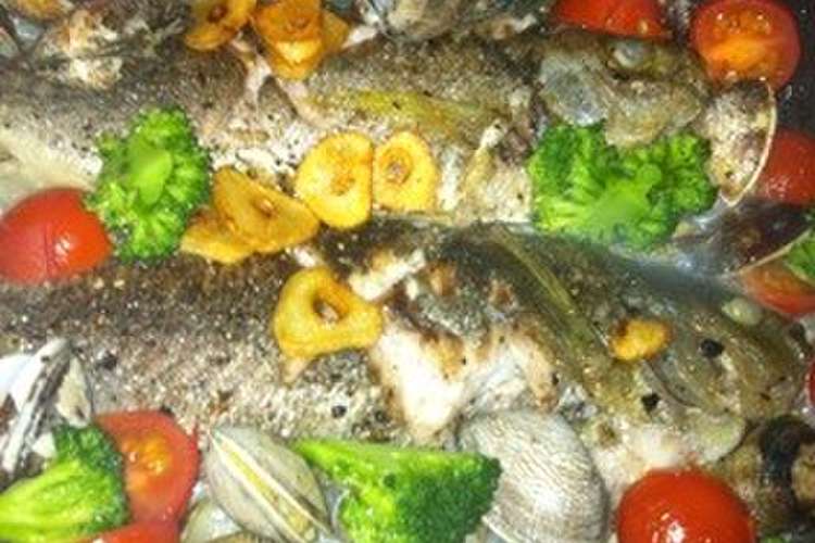 イサキとアサリの アクアパッツァ レシピ 作り方 By 白馬のかおる様 クックパッド 簡単おいしいみんなのレシピが356万品