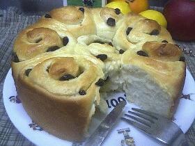 レーズン畑のロールパン