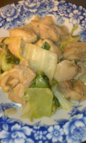 白菜と鶏もも肉のうまうまコンソメ(^^♪