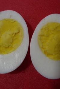 手間なし♪ゆで卵の黄身を真ん中にする方法