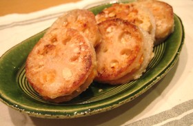 しゃっきり!れんこんの鶏ひき肉はさみ焼き