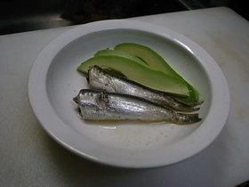 こいわしのワイン蒸し
