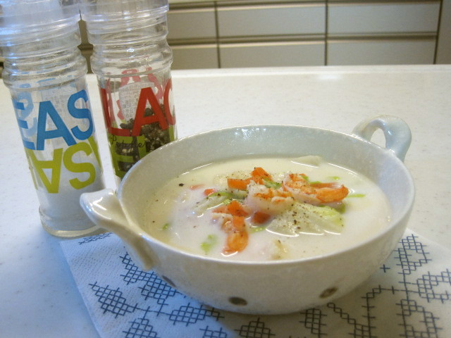 白菜とシーフードのクリームスープ☆の画像