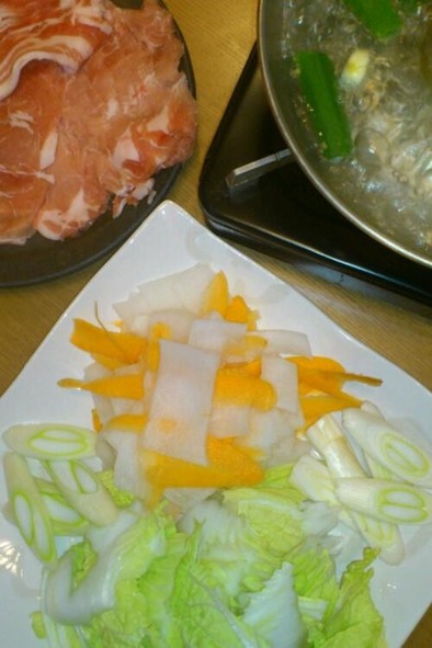 野菜シャキシャキ★豚しゃぶ鍋の写真